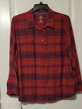 St. John's Bay Women's 3X Red/blue Plaid Cotton, Not Flannel L/S Shirt.